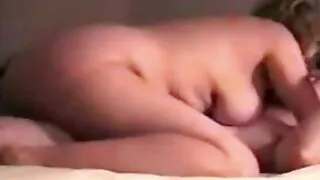 تین سینگ سملینگک زبان اور انگلیوں فیلم سوپر الکسیس کے ساتھ ایک دوسرے کی بلی پر قابو پاتے ہیں