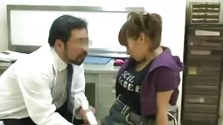 آبنوس masseuse کے پرجوش فیلم خاله الکسیس ملن سے پہلے کلائنٹ کے مرگا wanks کے
