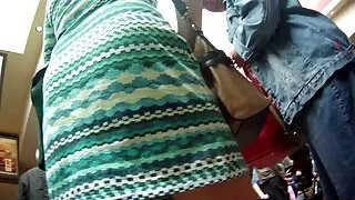 قرنطین کے دوران ، Busty stepsister فیلم های سکسی الکسیس بھائی کی مشکل مرگا کی خدمت کرتا ہے